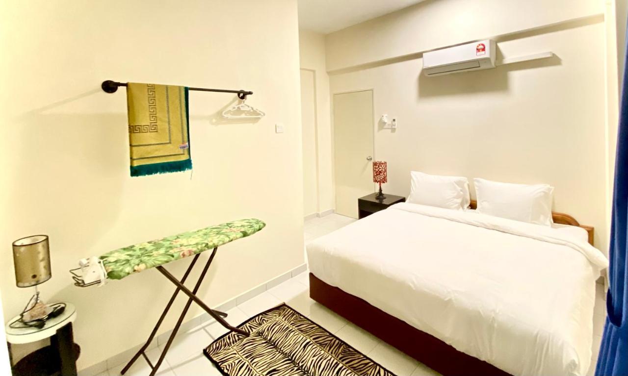 Akar Hotel Kampung Baru Куала-Лумпур Экстерьер фото